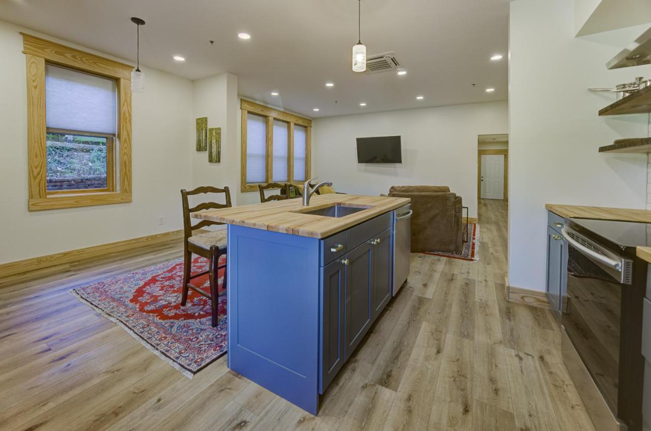 Vacation Home In Downtown Vicksburg! Екстериор снимка